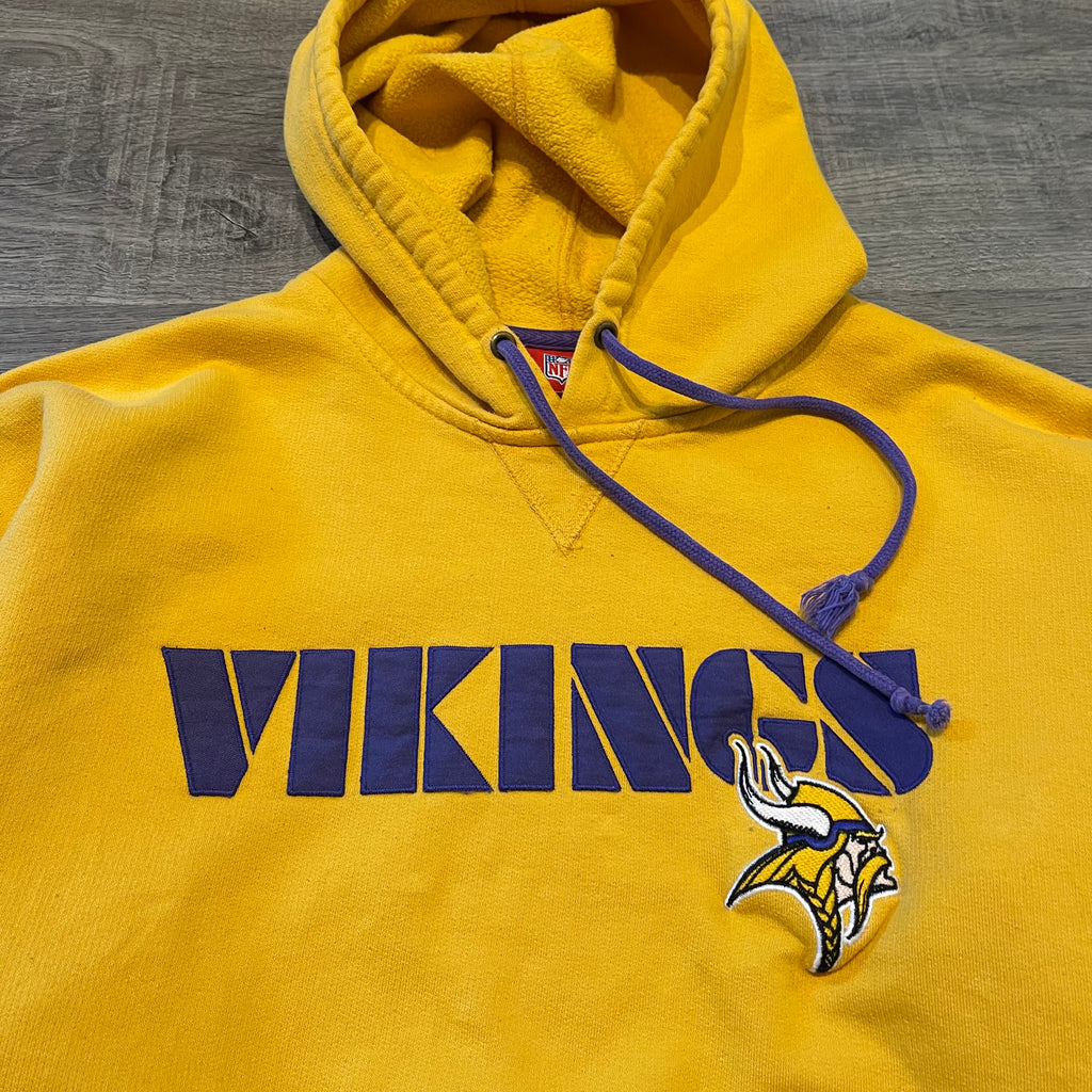 Vintage Minnesota Vikings hoodie, purple NFL embroidered sweatshirt - Large