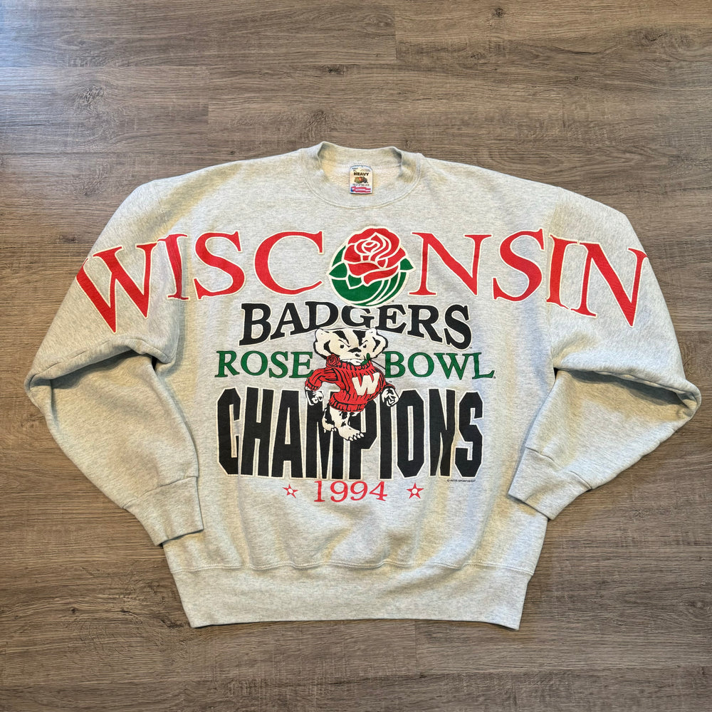 Vintage 90's University of WISCONSIN Badgers Varsity Sweatshirt