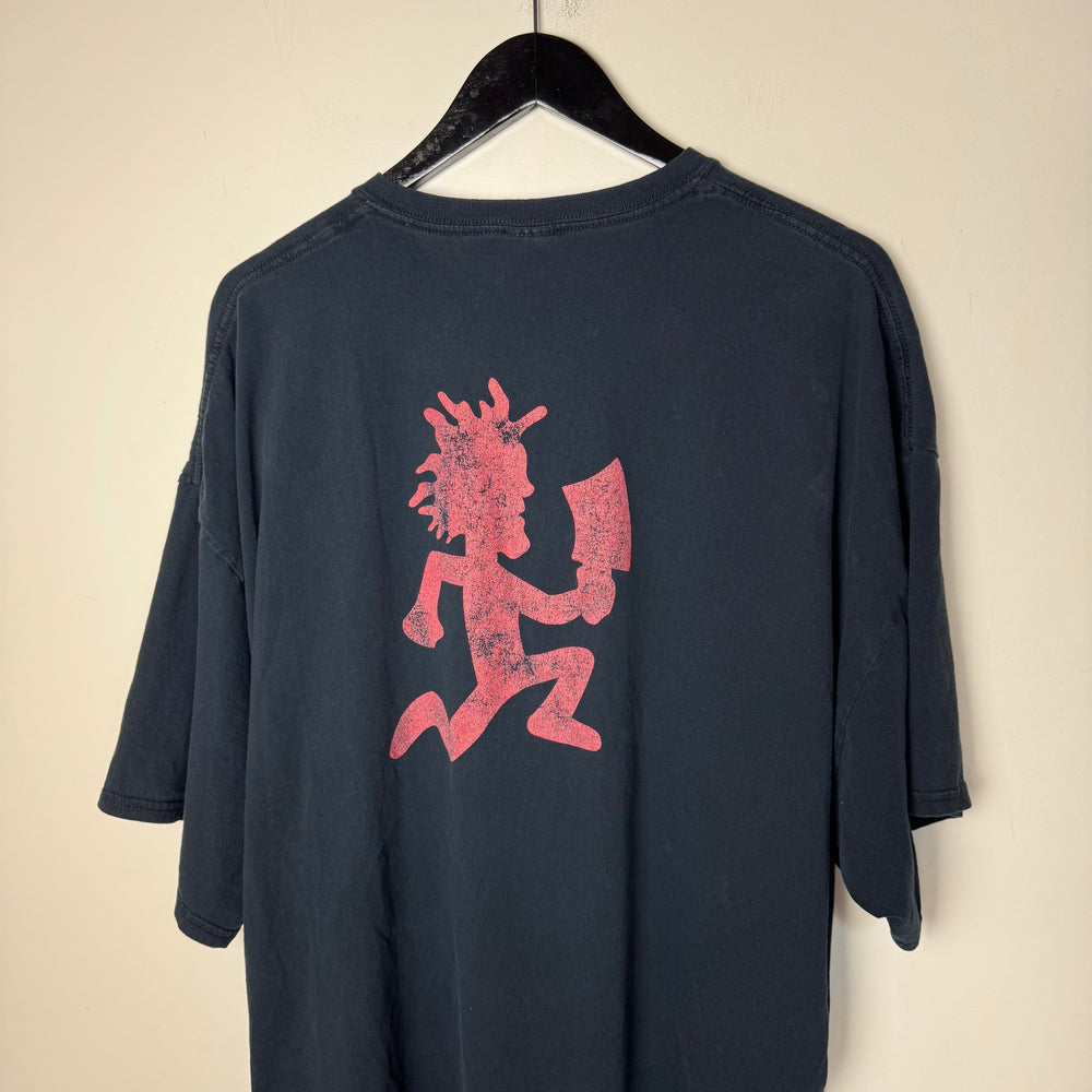 Vintage 2000's MADROX Twizted Tshirt