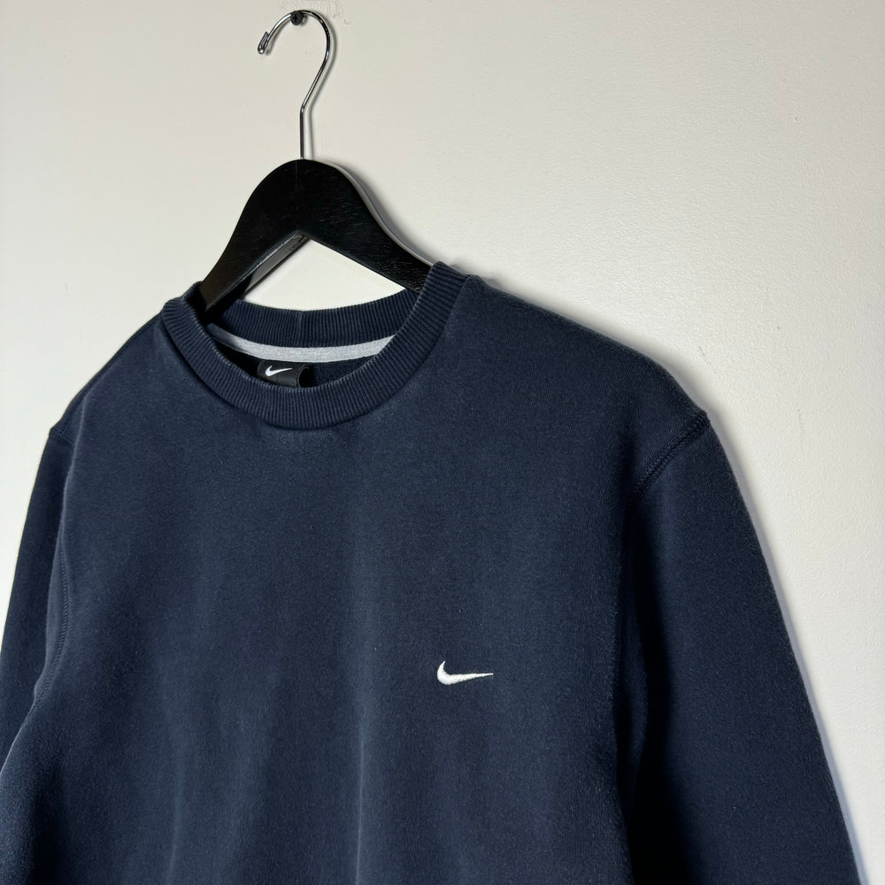 NIKE Swoosh Crewneck Sweatshirt