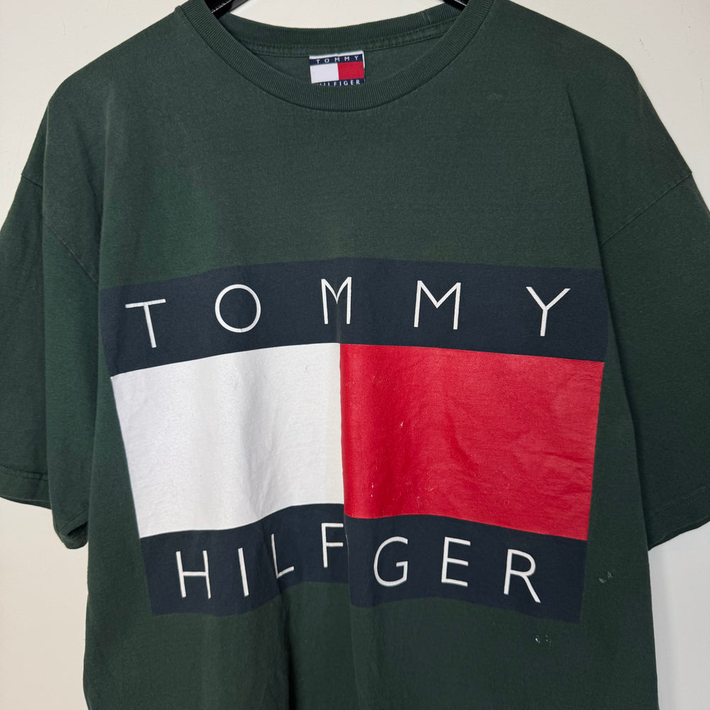 Vintage 90's TOMMY HILFIGER Big Flag Tshirt