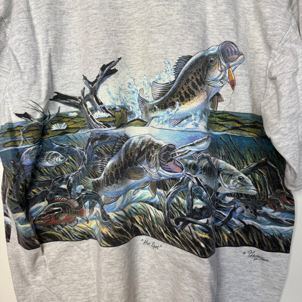 Vintage 90's FISHING "Hot Spot" Wildlife Tshirt