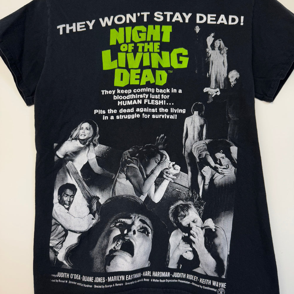 Vintage NIGHT OF THE LIVING DEAD Horror Movie Tshirt