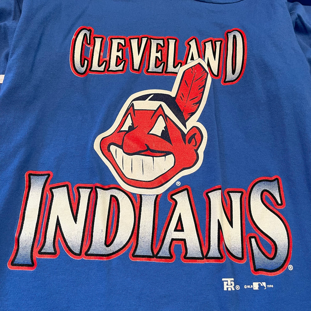 Vintage 90's MLB Cleveland INDIANS Tshirt