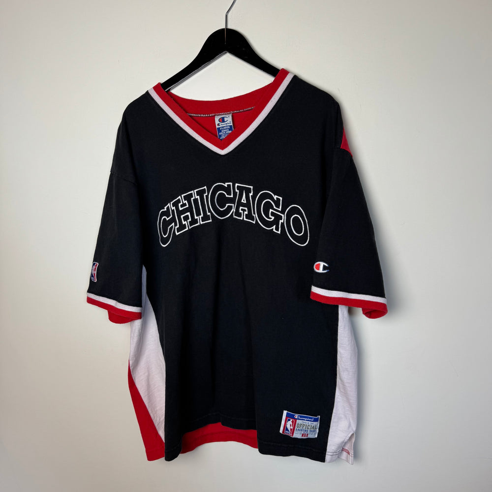Vintage 90's NBA Chicago BULLS Champion Shooting Shirt
