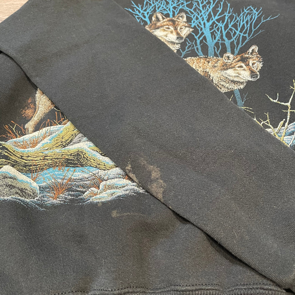 Vintage 90s WOLF Wildlife Crewneck Sweatshirt