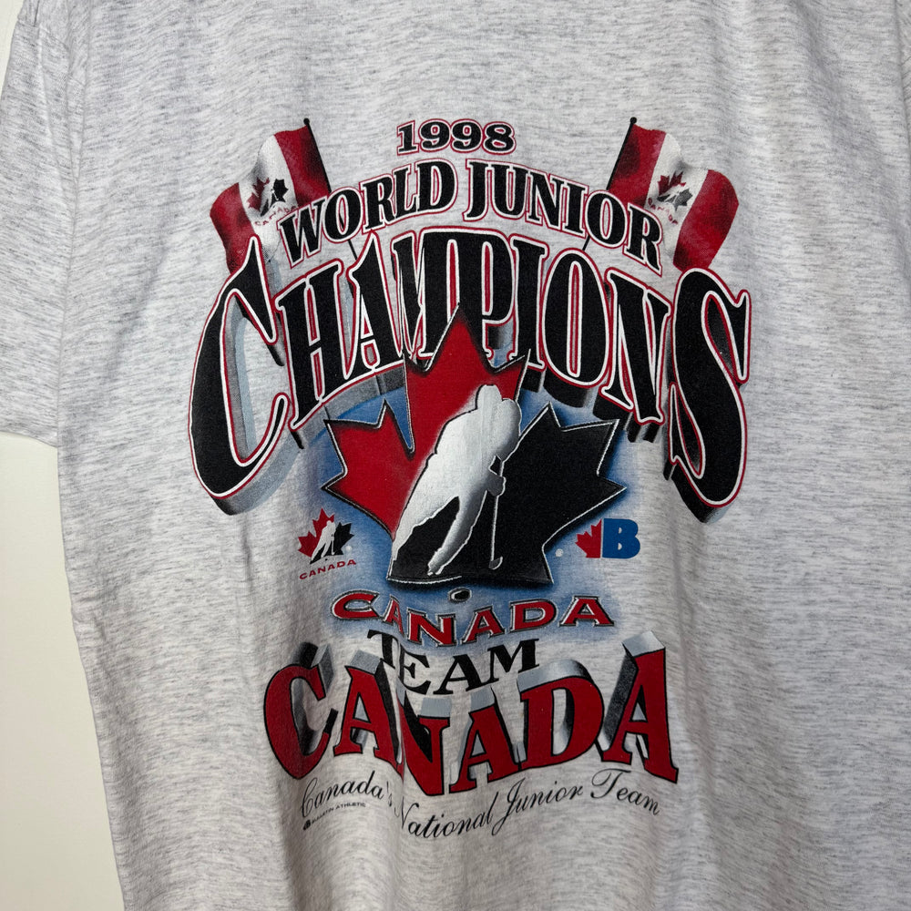 Vintage 1998 Team CANADA World Junior Hockey Tshirt