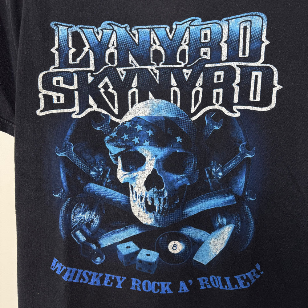 Vintage 2000's LYNYRD SKYNYRD Band Tshirt