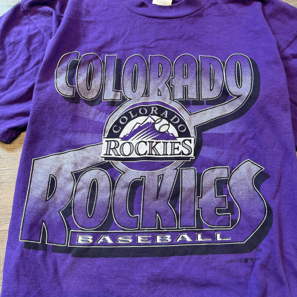 Vintage 90's MLB Colorado ROCKIES Tshirt