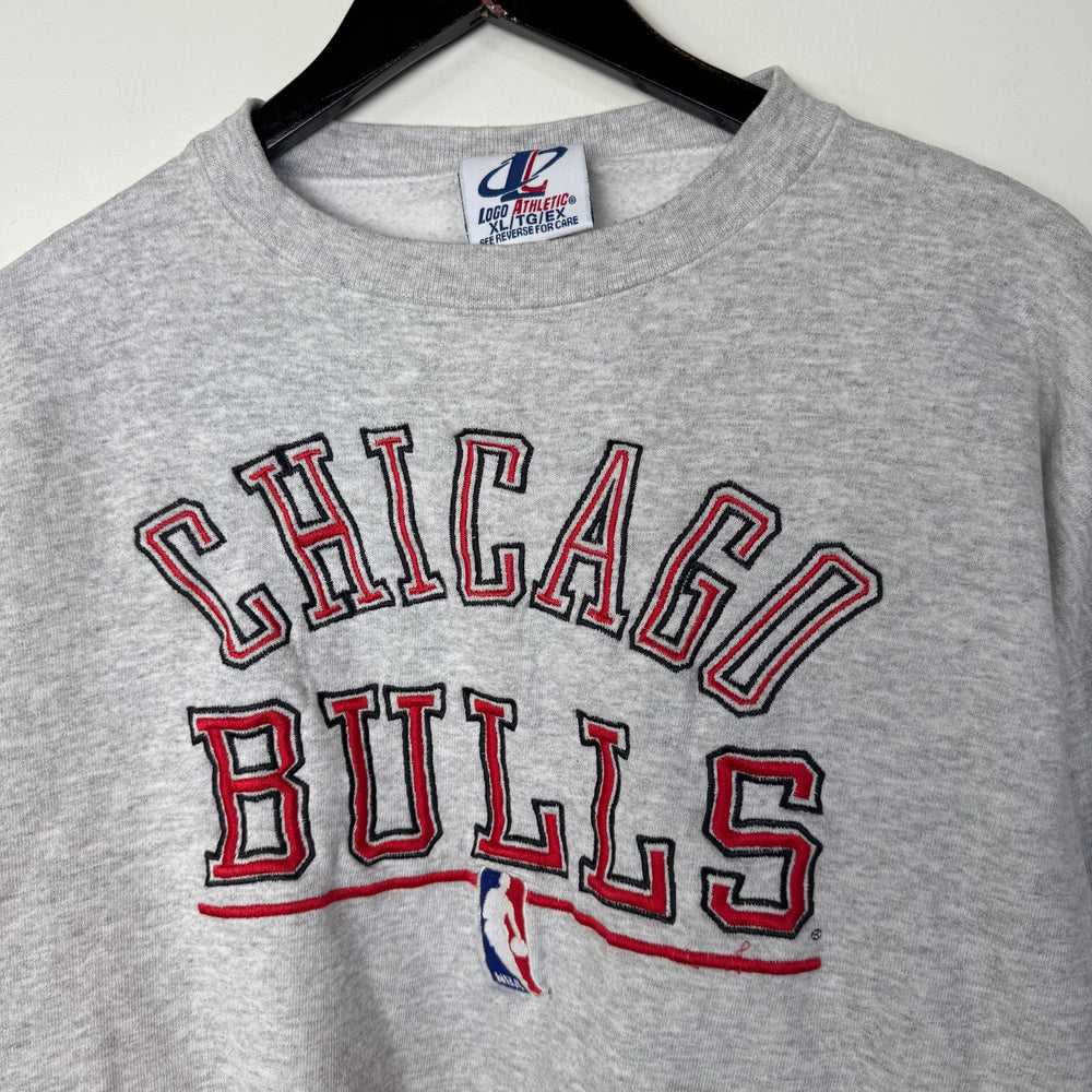 Vintage 90's NBA Chicago BULLS Embroidered Sweatshirt