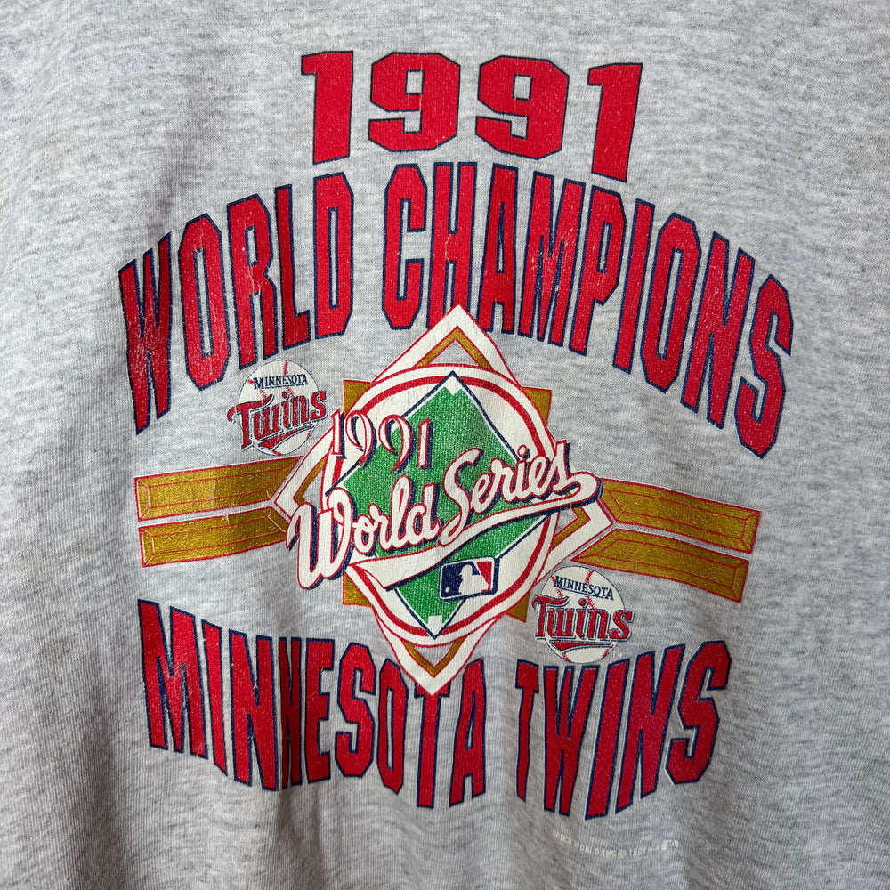 Vintage 90's MLB Minnesota TWINS Sweatshirt