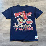 Vintage 90's MLB Minnesota TWINS Looney Tunes TAZ Tshirt