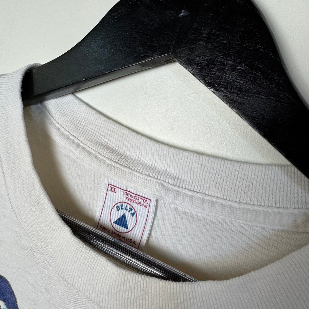 Vintage 90's MLB Cleveland Indians Tshirt