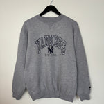 Vintage 2000 MLB New York YANKEES Puma Sweatshirt