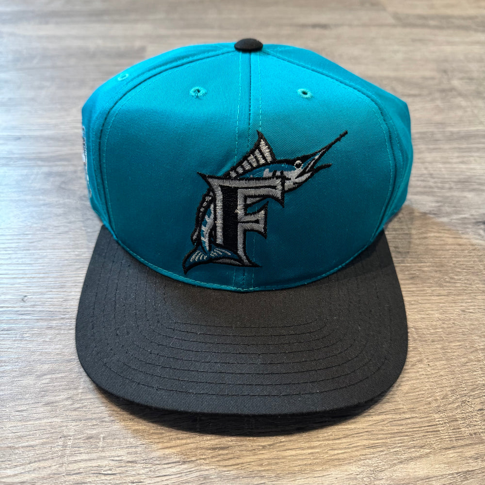 Vintage 90's MLB Florida MARLINS Snapback Hat