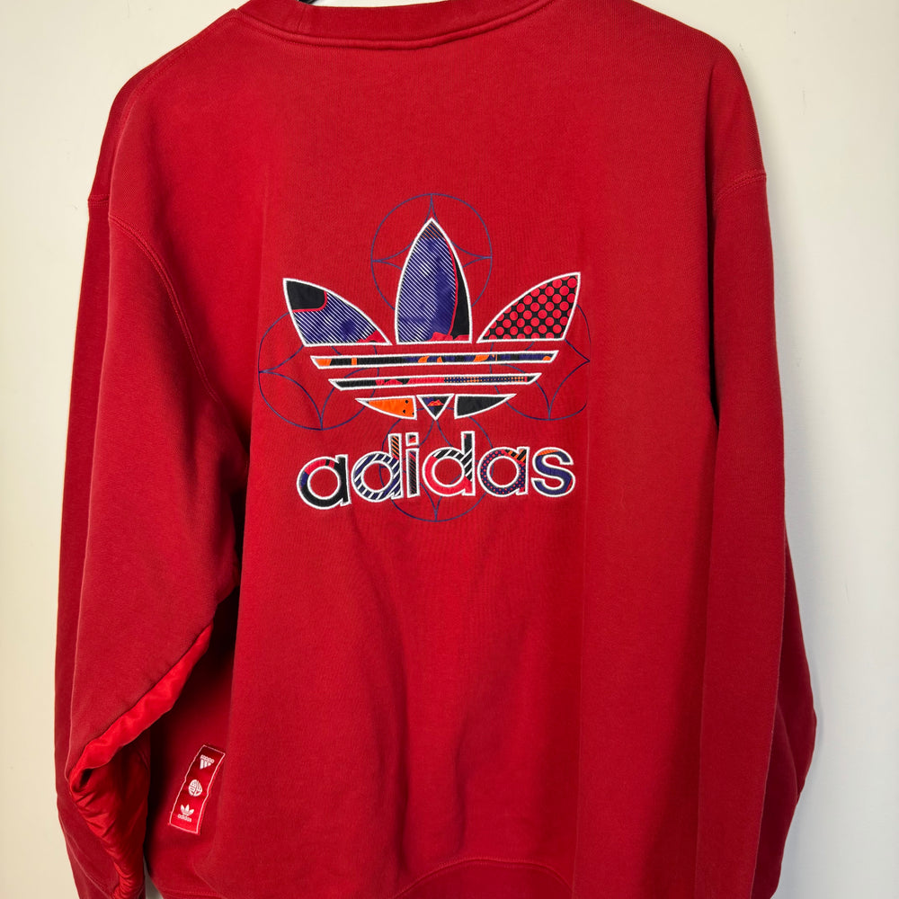ADIDAS Trefoil Logo Cargo Pocket Crewneck Sweatshirt
