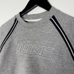 Vintage 90's NIKE Embroidered Sweatshirt