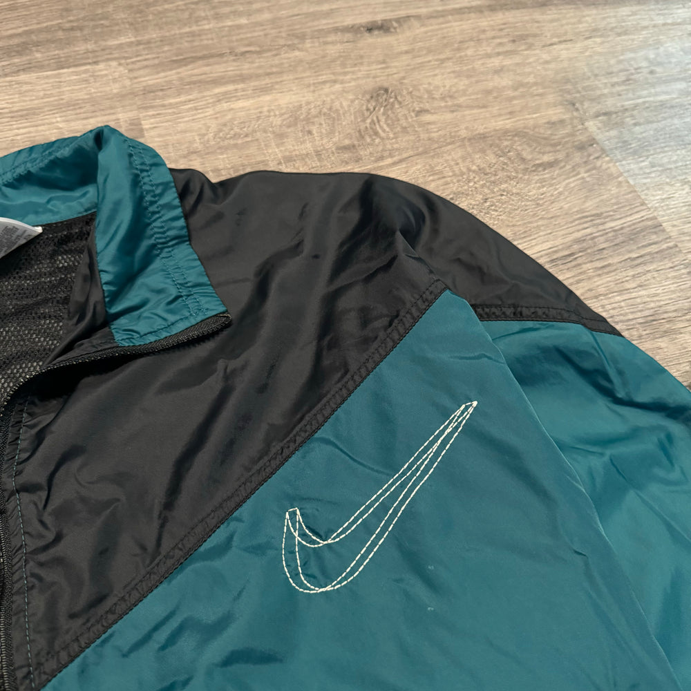 Vintage 90's NIKE Swoosh Nylon Windbreaker Jacket