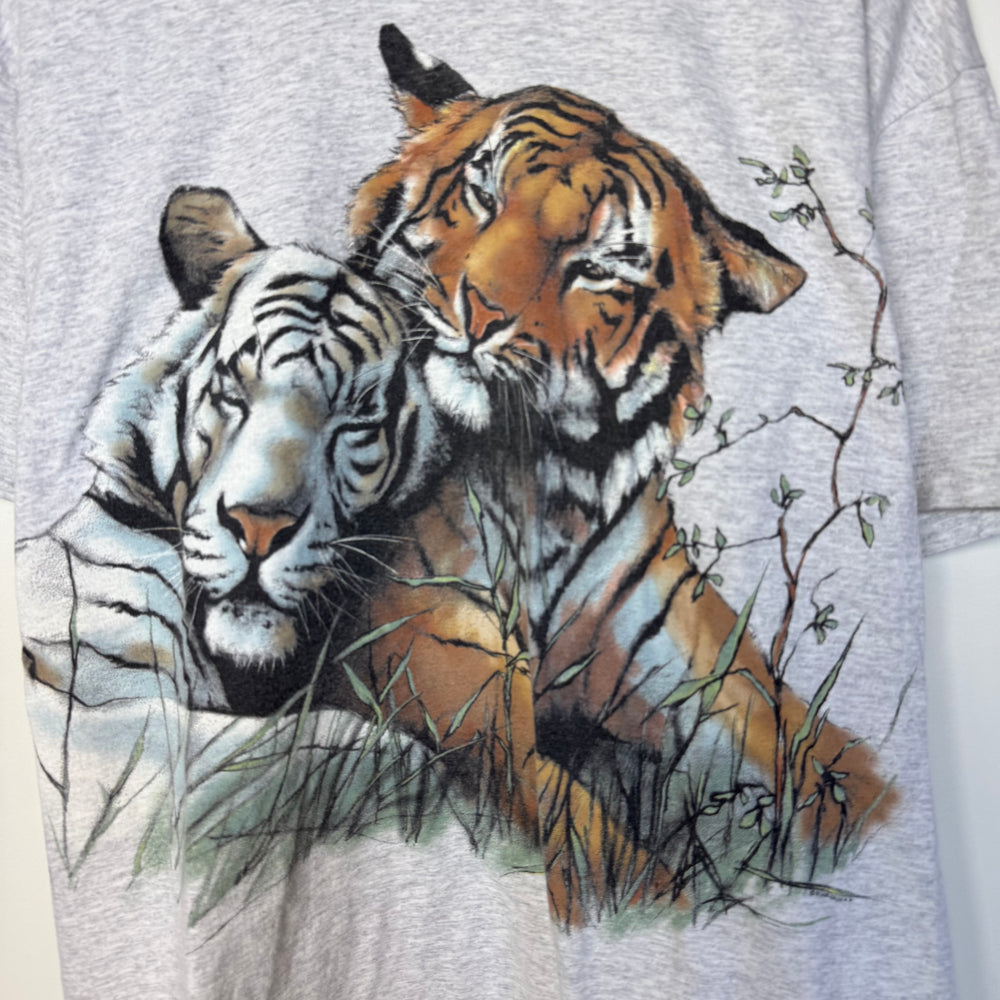 Vintage 90's TIGER Wildlife Tshirt