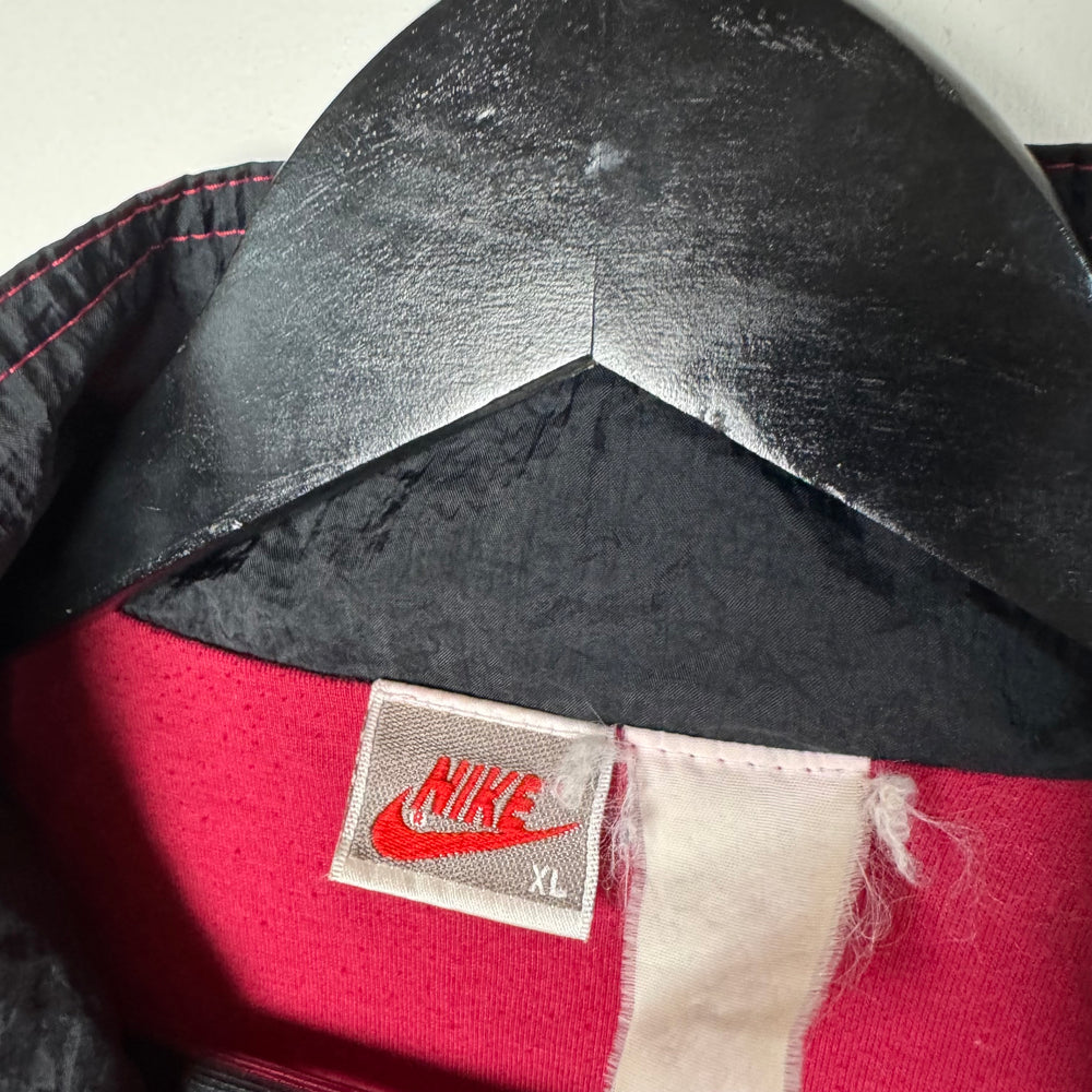 Vintage 90's NIKE Swoosh Nylon Windbreaker Jacket