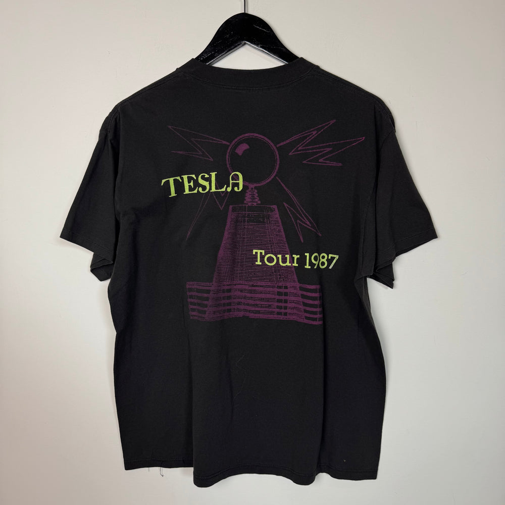 Vintage 1987 TESLA Mechanical Resonance Band Tshirt