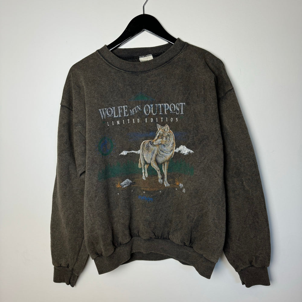 Vintage 90's WOLF Wildlife Sweatshirt