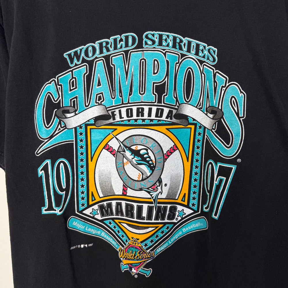 Vintage 90's MLB Florida MARLINS Tshirt