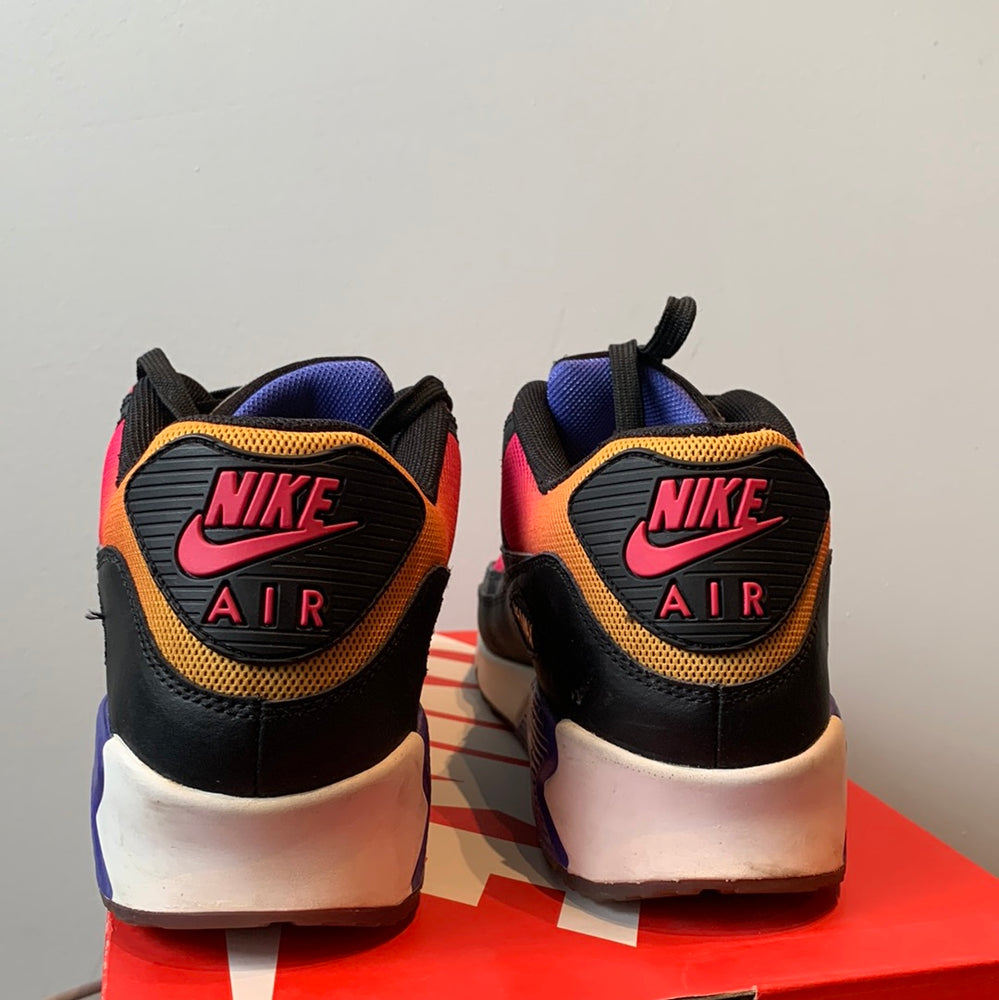 Nike Air Max 90 Size 10.5 Used w/ box (Gradient)