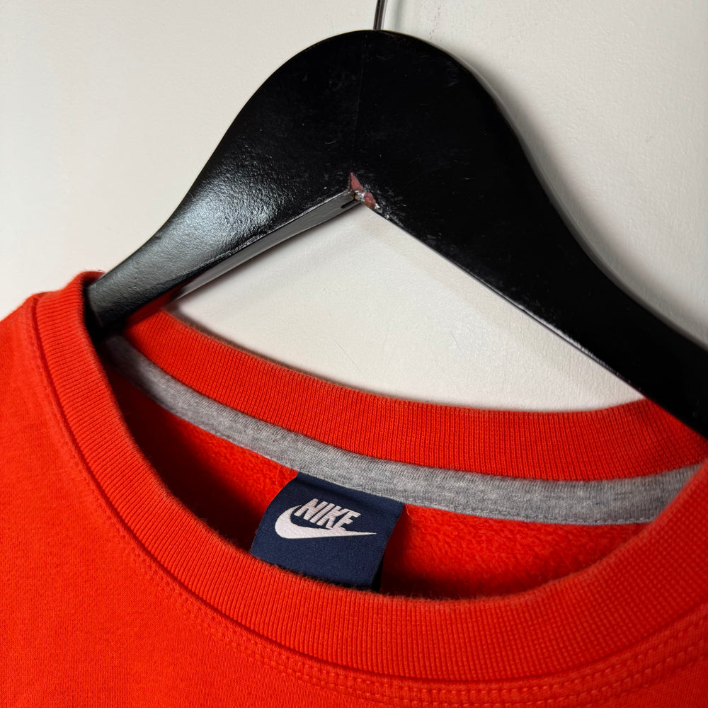 NIKE Swoosh Crewneck Sweatshirt