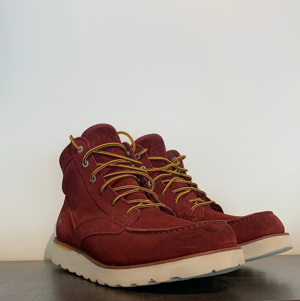 Nike ACG Kingman Leather Boots - Used, no box (True Red)