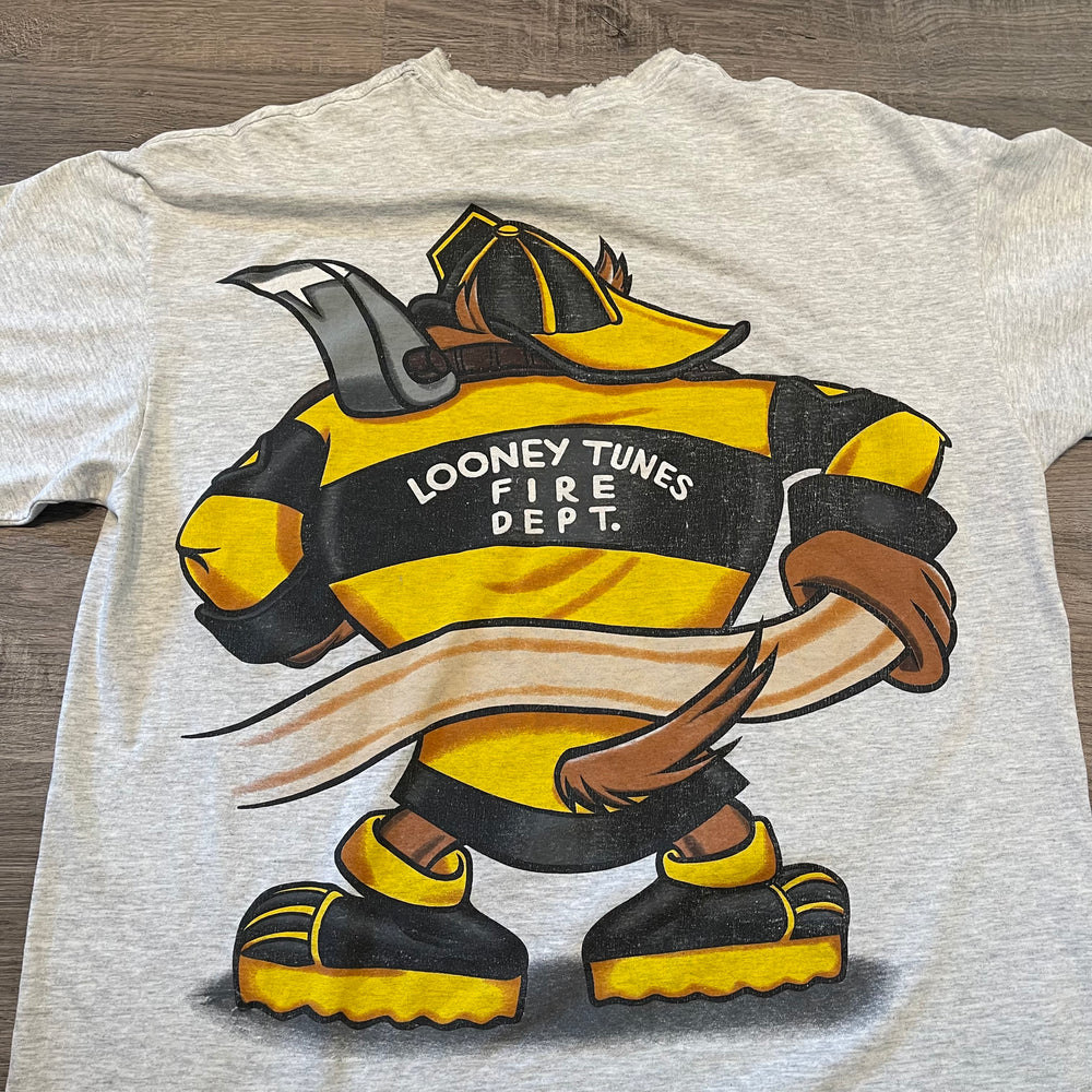 Vintage 90's LOONEY TUNES Taz Fireman Jumbo Print Tshirt