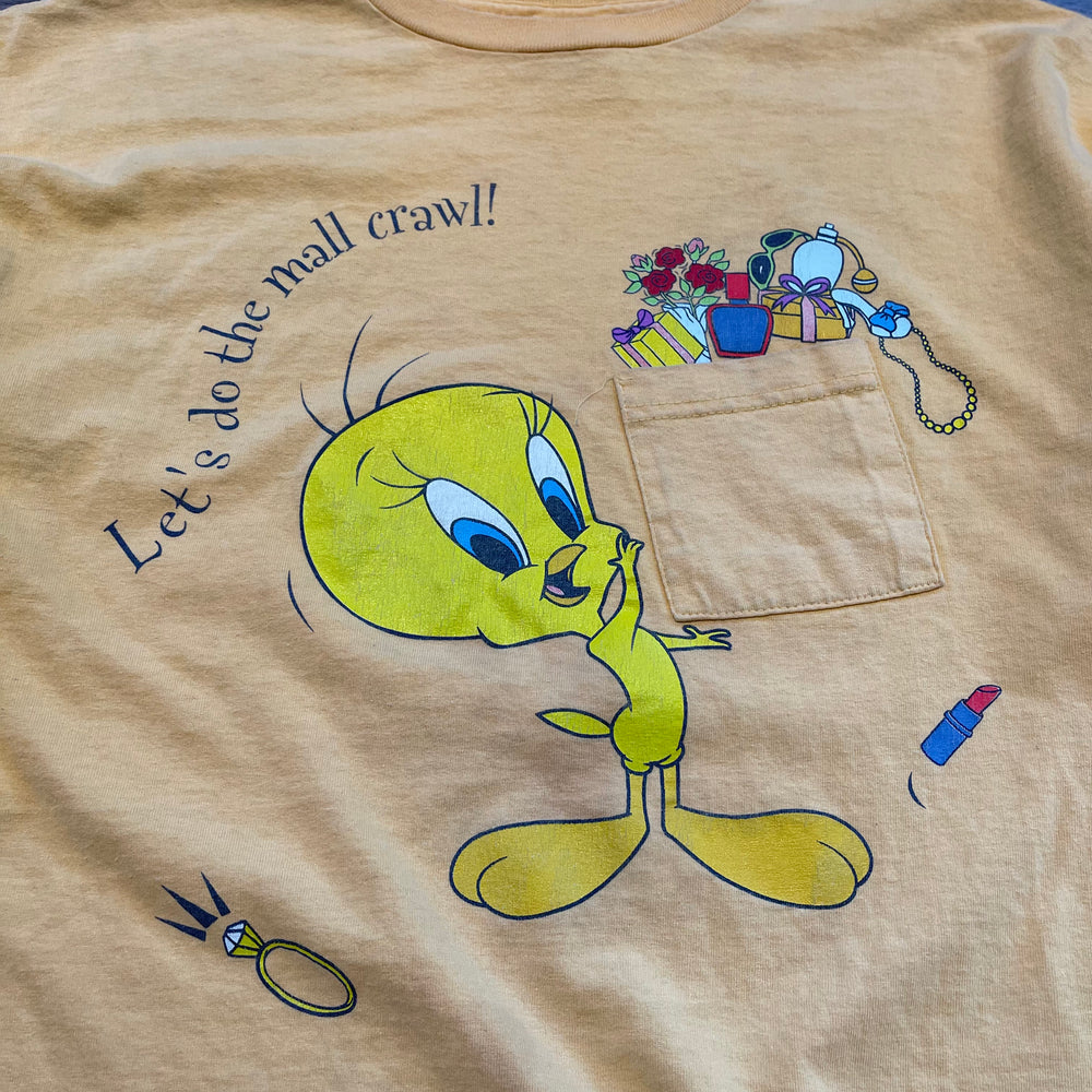Vintage 1998 LOONEY TUNES Tweety Mall Crawl Pocket Tshirt