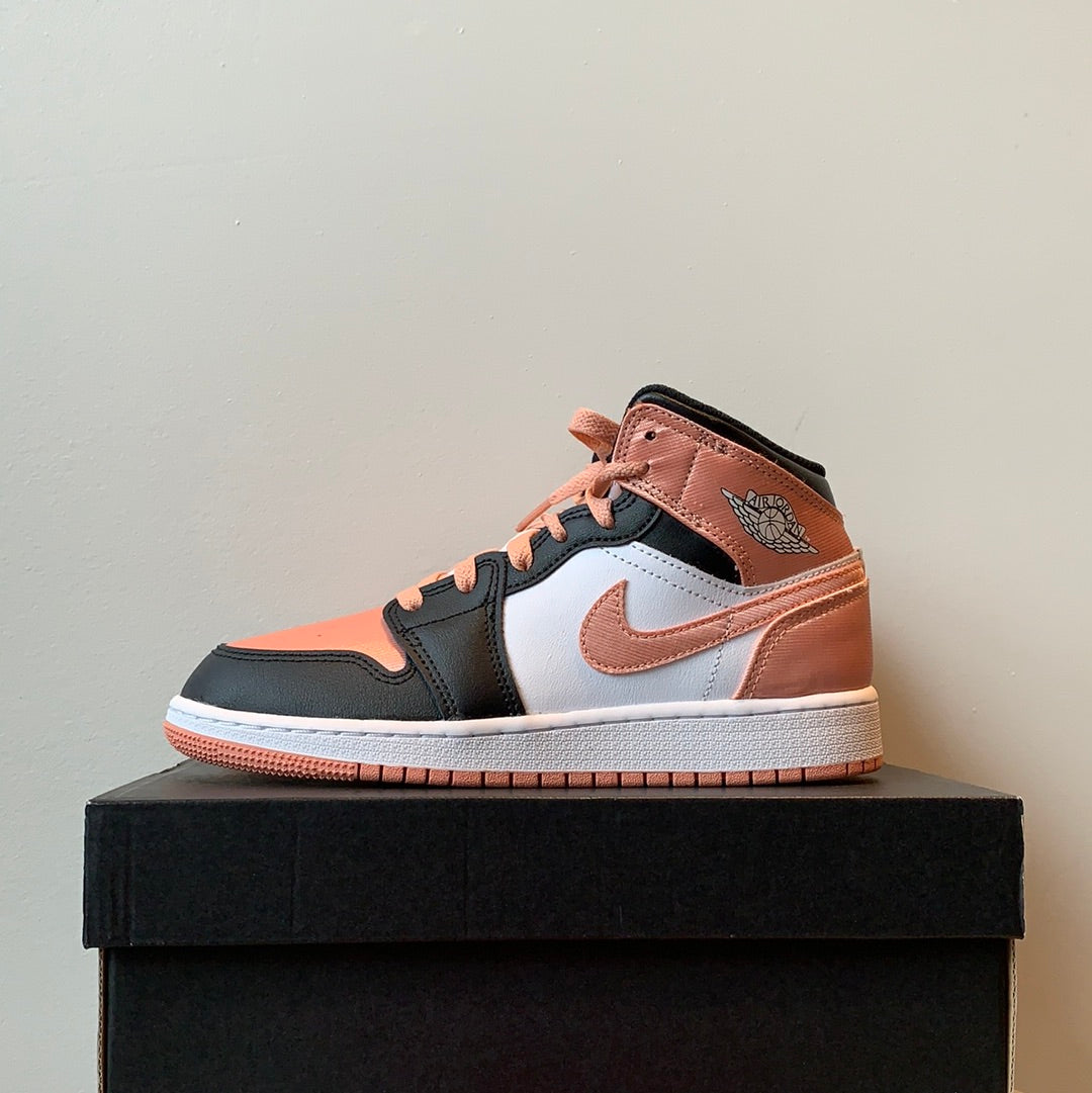 New peach outlet jordans