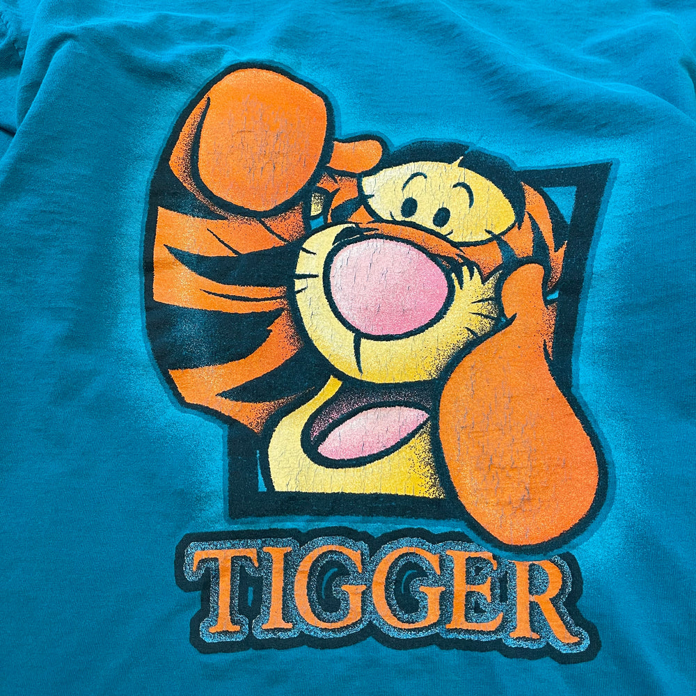 Vintage 90's DISNEY Winnie The POOH Tigger Tshirt