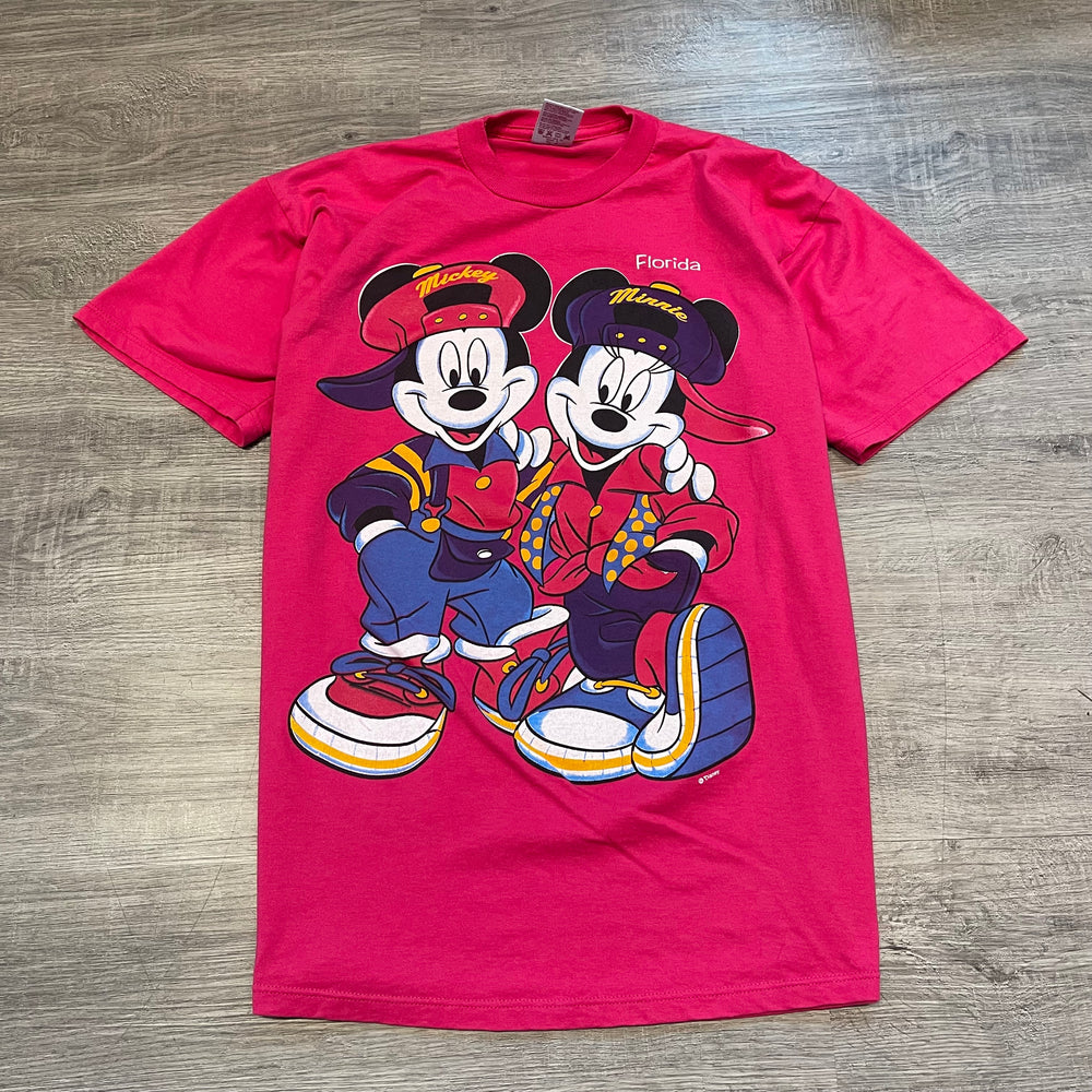 Vintage 90's DISNEY Mickey & Minnie Mouse Tshirt